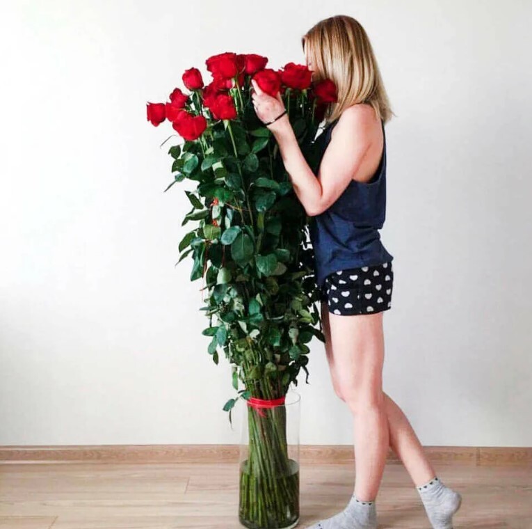 25 роз 150 см Розы гигантские 1.5 метра